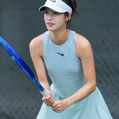 邹美飞